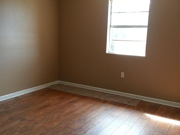 5th image of 8414 Livingston Ave