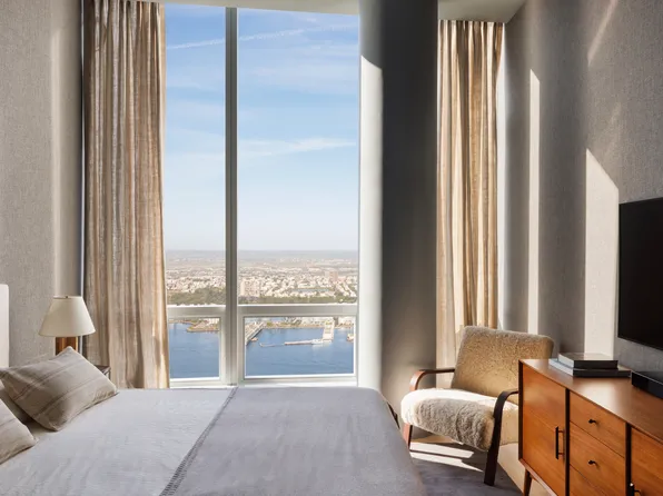 15 Hudson Yards image 13 of 18