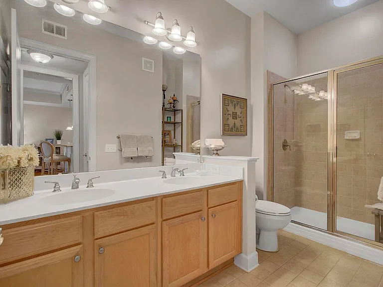 125 Pier View St #205 — Photo 17