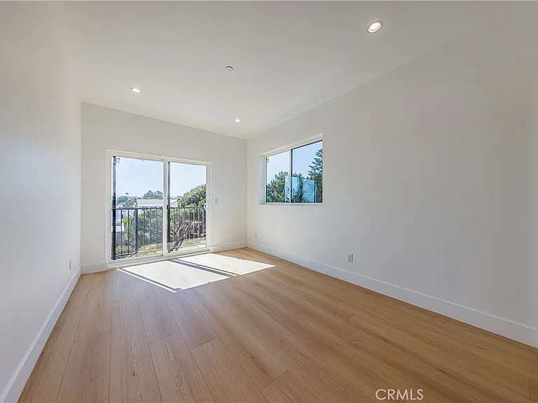 1332 S Longwood Ave #1 — Photo 29