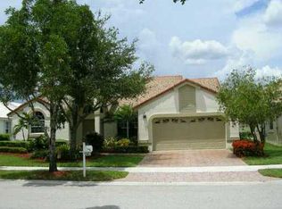 661 Lake Blvd, Weston, FL 33326