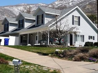 635 E 400 N, Centerville, UT 84014