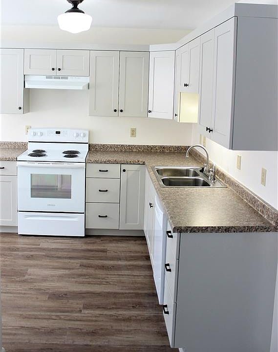 103 N Yellowstone St Livingston MT Zillow