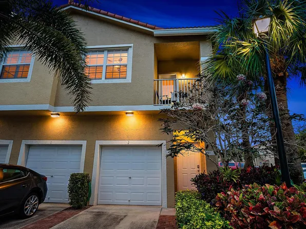 105 Lighthouse Circle #J, Tequesta, FL 33469