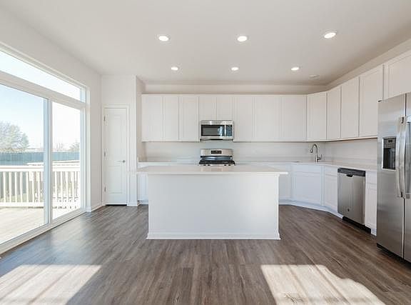4th image of 15005 W Quincy Cir