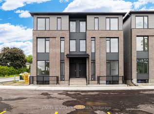 1258 Marenger St #D, Ottawa, ON K1C1S2