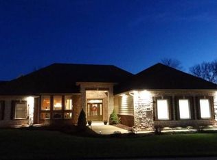 4900 Steeplechase Dr, Columbia, MO 65203