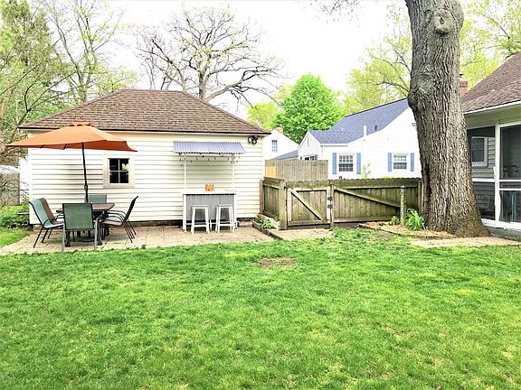 4th image of 1409 Lakeway Ave