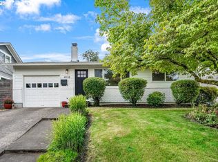 4038 NE Multnomah St, Portland, OR 97232