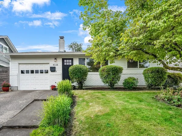4038 NE Multnomah St, Portland, OR 97232