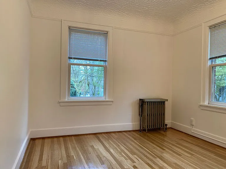 2235 NW Johnson St — Photo 25