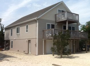 11 E 14th St, Barnegat Light, NJ 08006
