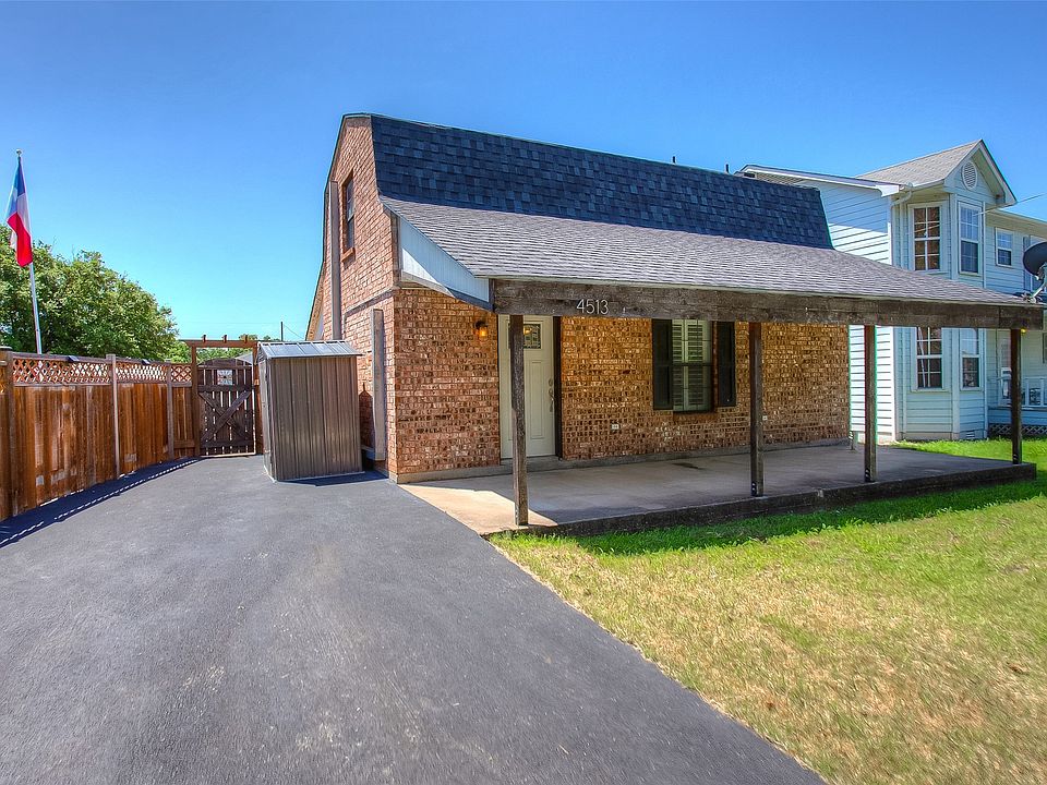 1st image of 4513 Blue Heron Ct