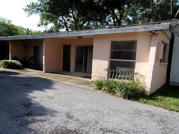 2nd image of 2846 10th St N APT 5