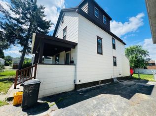 13 Jay St, Johnson City, NY 13790