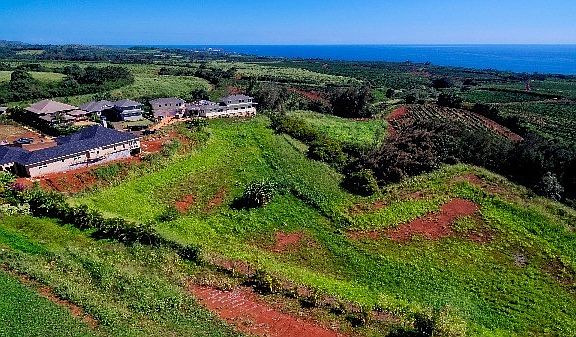 2nd image of Kaena St Lot 23