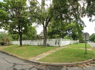 306 S Maple St, Sapulpa, OK 74066