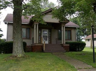 517 Nicholson Ave, Ellwood City, PA 16117