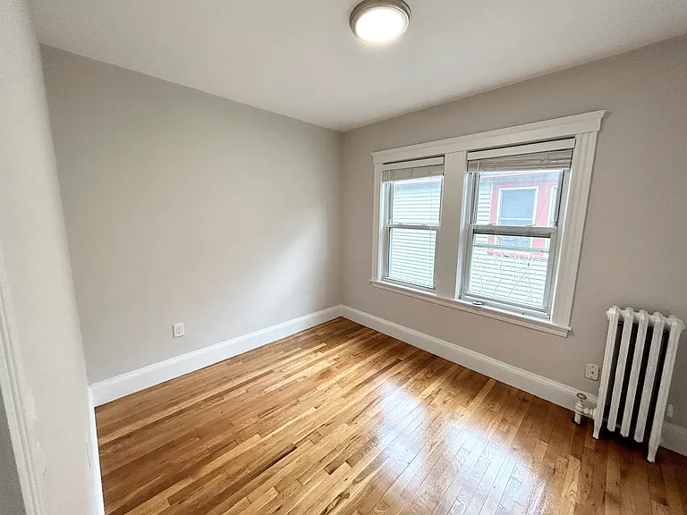 120 Hillside St #2D — Photo 6