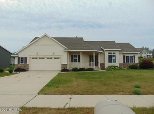 1679 Bristol Ridge Dr NW, Grand Rapids, MI 49544