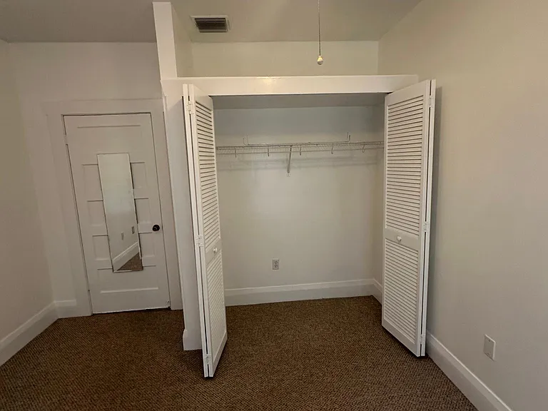 109 Circle Park Dr #109 — Photo 6