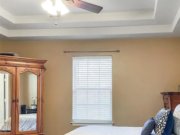254 E Sunset Dr — Photo 13