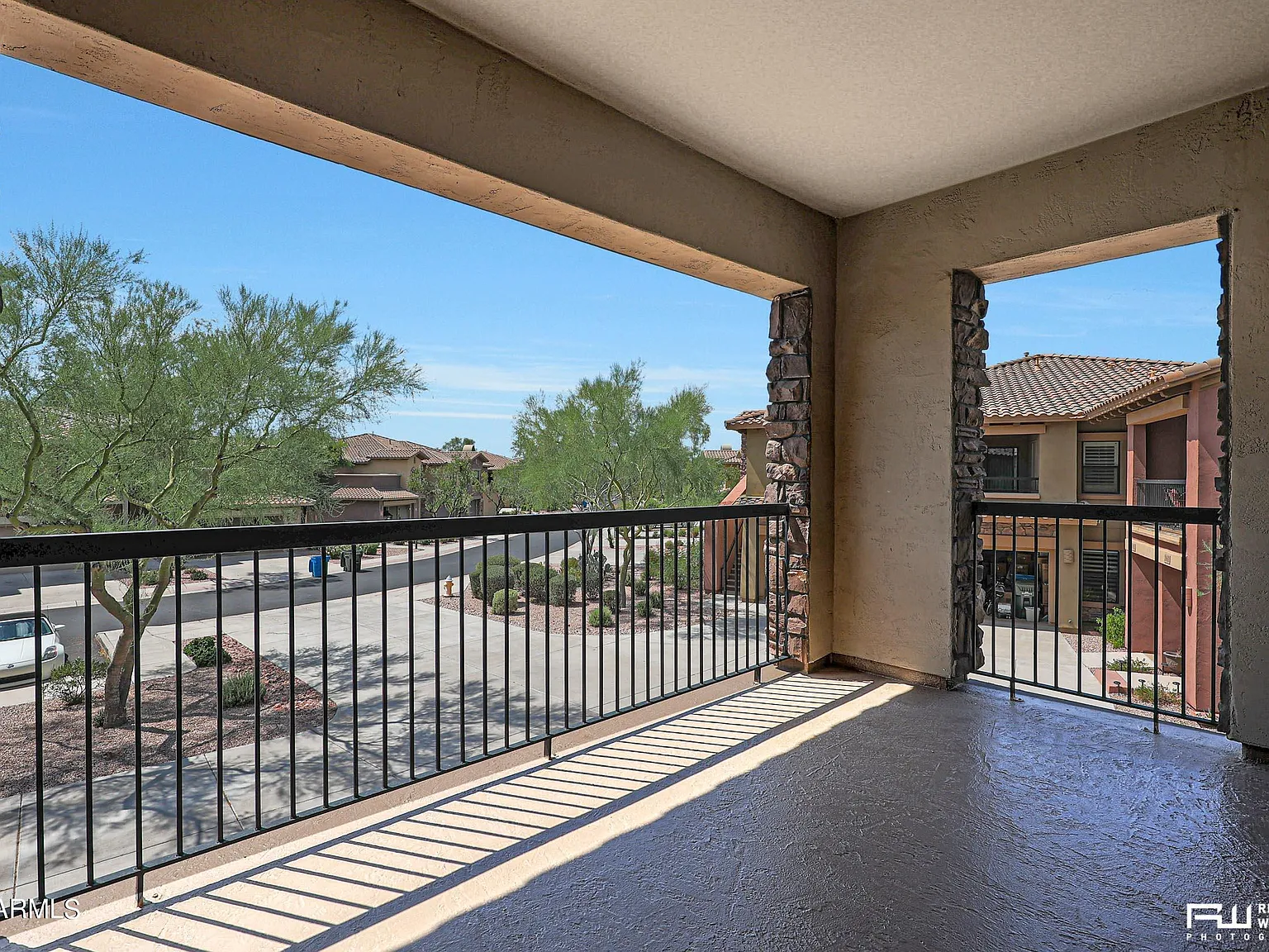 3 bed, 2.0 bath, 1697 sqft, $3,500 — Photo 4