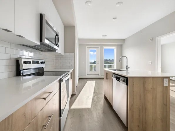 1605 17th St SE #231, Calgary, AB T2G 3S7