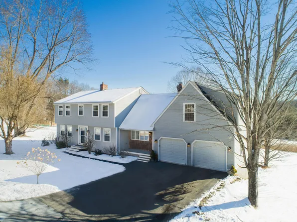 21 Ridgewood Road, Eliot, ME 03903