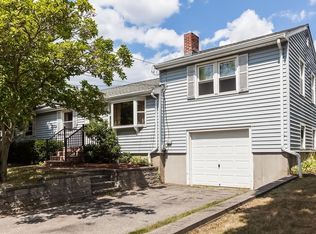 15 Grove Ave, Holbrook, MA 02343