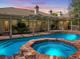 24207 Nottingham Ct, Santa Clarita, CA 91355