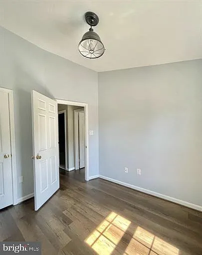154 Washington St — Photo 17