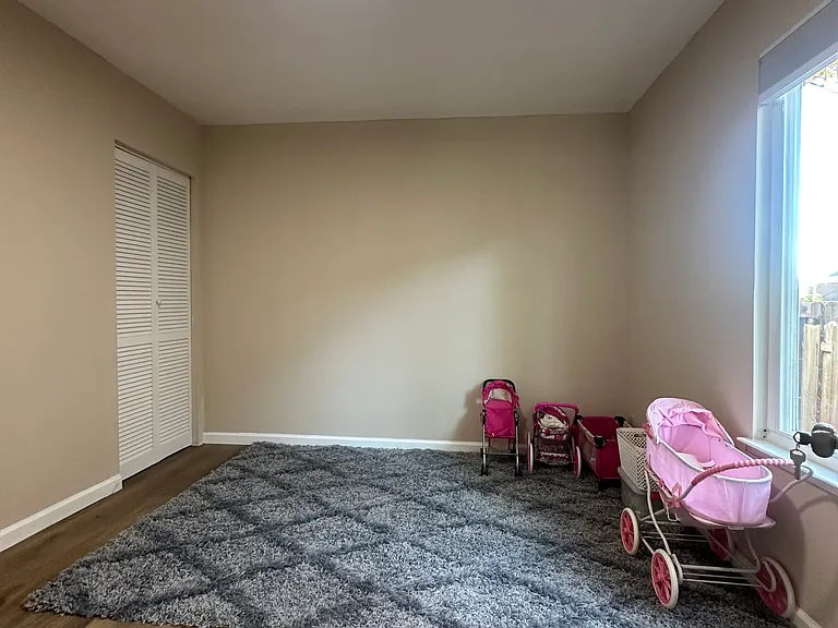 1465 Madrone Way — Photo 8