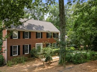 489 Park Manor Dr NW, Marietta, GA 30064