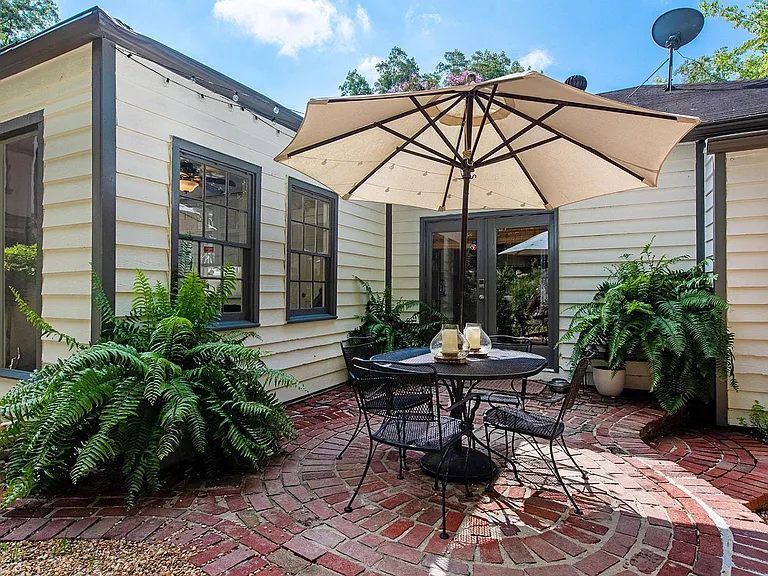 786 Martina Dr NE — Photo 11