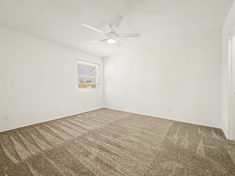 11884 N 112th Way — Photo 29