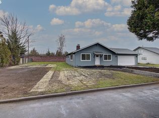8910 NE 82nd St, Vancouver, WA 98662