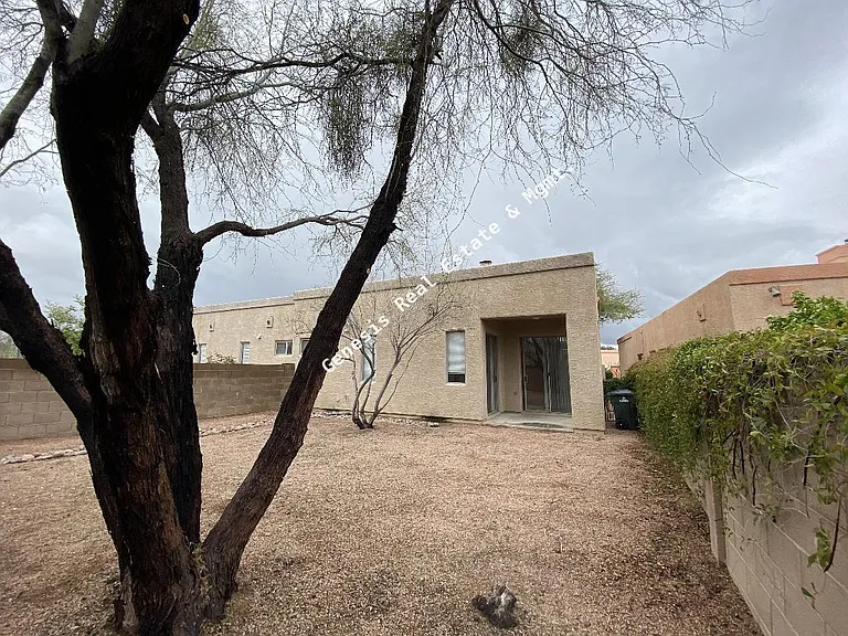 8211 E Arbor Point Pl — Photo 22