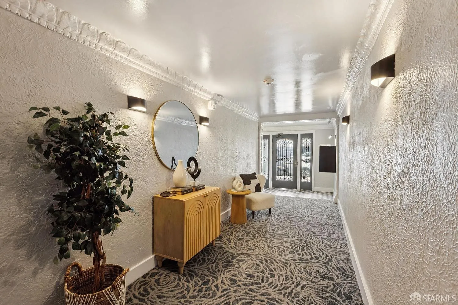 2 bed, $6,495 — Photo 4