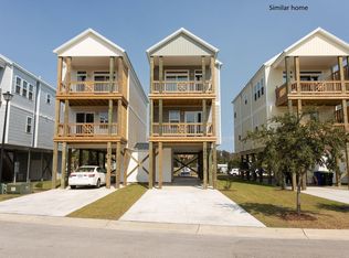 201 Bridgeview A Ct, Surf City, NC 28445