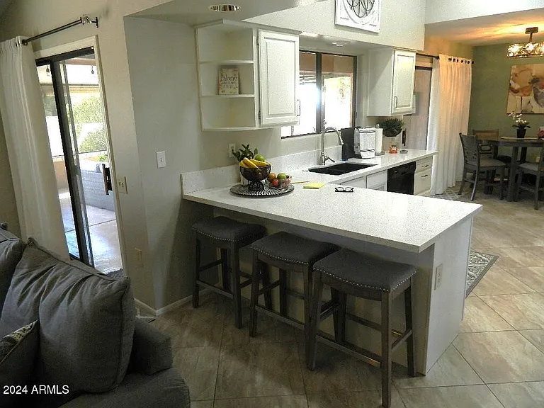 13931 W Oak Glen Dr — Photo 6