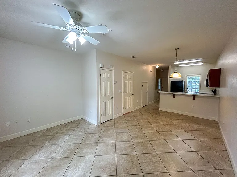 2951 SW 35th Pl #147 — Photo 8