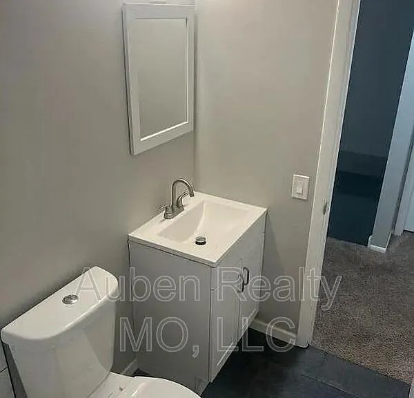 6135-6141 Farrow Ave #6135 FARROW AVE — Photo 11