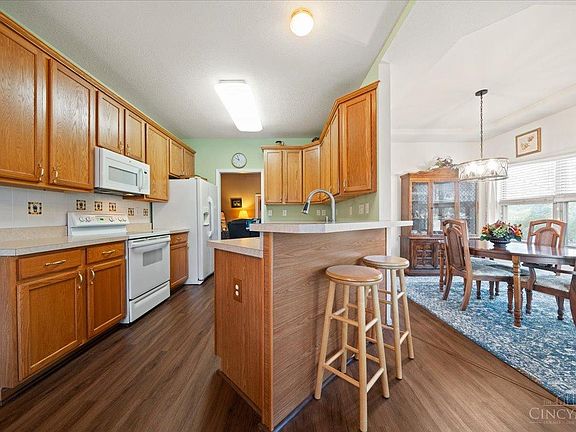 2nd image of 5773 Franklin Trl