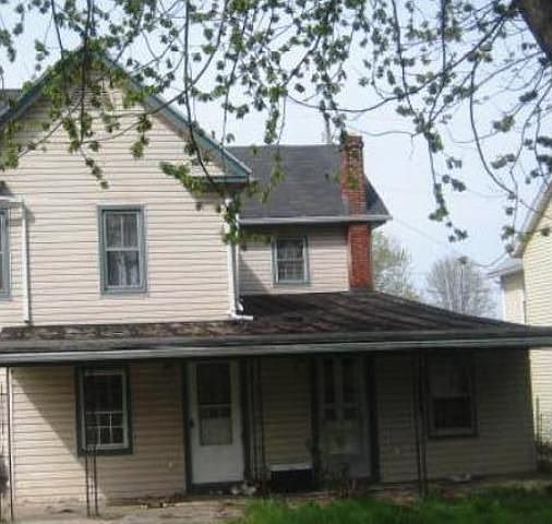 2nd image of 1873 Main St