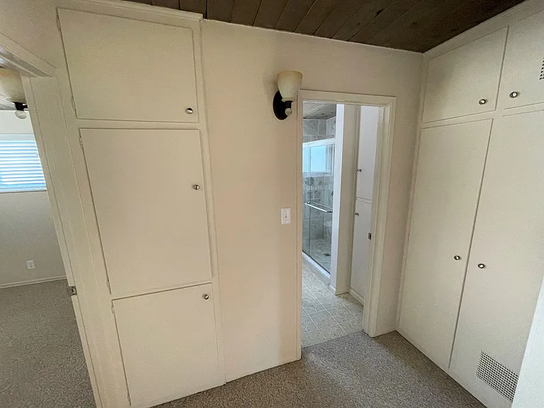 978 Brockton Ln — Photo 11