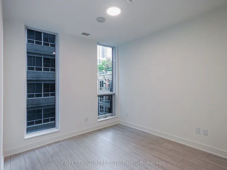 15 Mercer St S #807 — Photo 17
