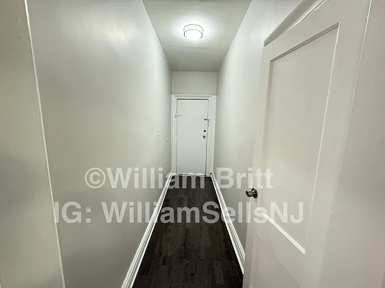 125-127 Corbin Ave #305A — Photo 18