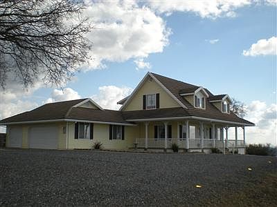 1st image of 1910 Oak Hill Cir