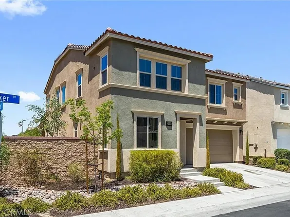 24438 Parker Dr, Lake Elsinore, CA 92532